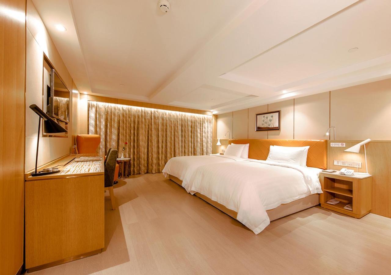 Royal Dragon Hotel Makau Bagian luar foto