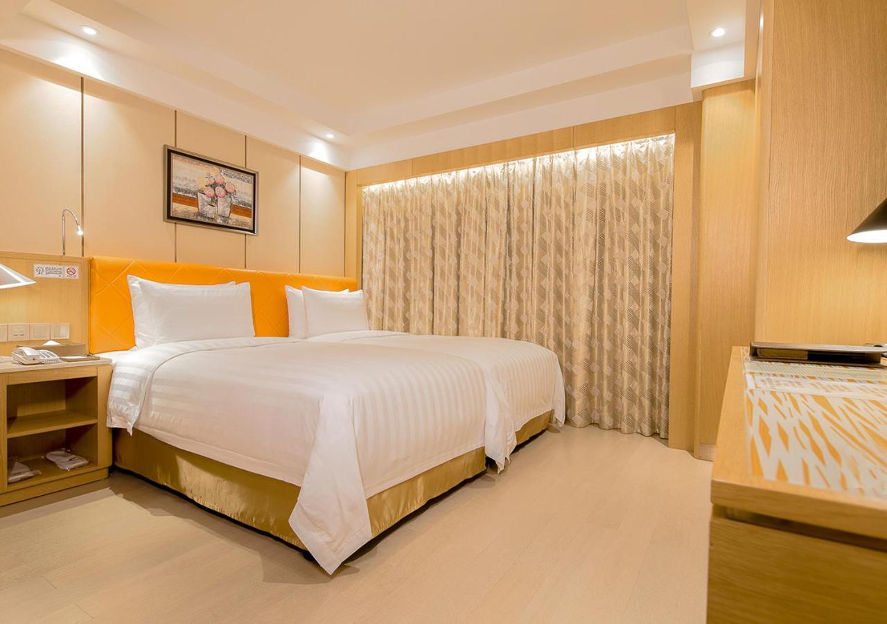 Royal Dragon Hotel Makau Bagian luar foto
